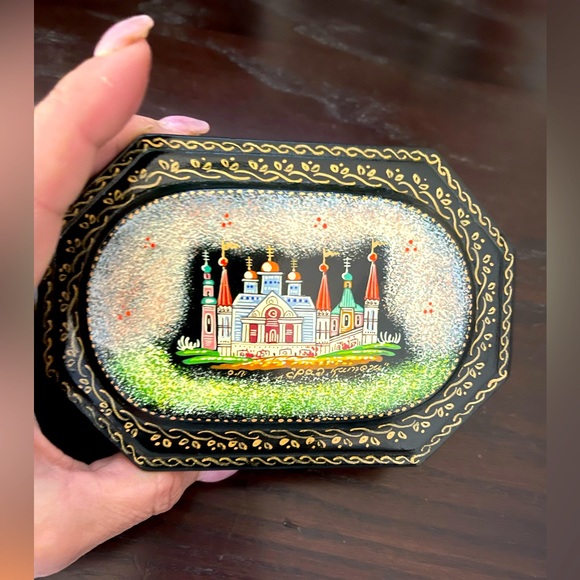 Antique Russian Lacquer Box Kholui Hand painted signed - Picture 3 of 11